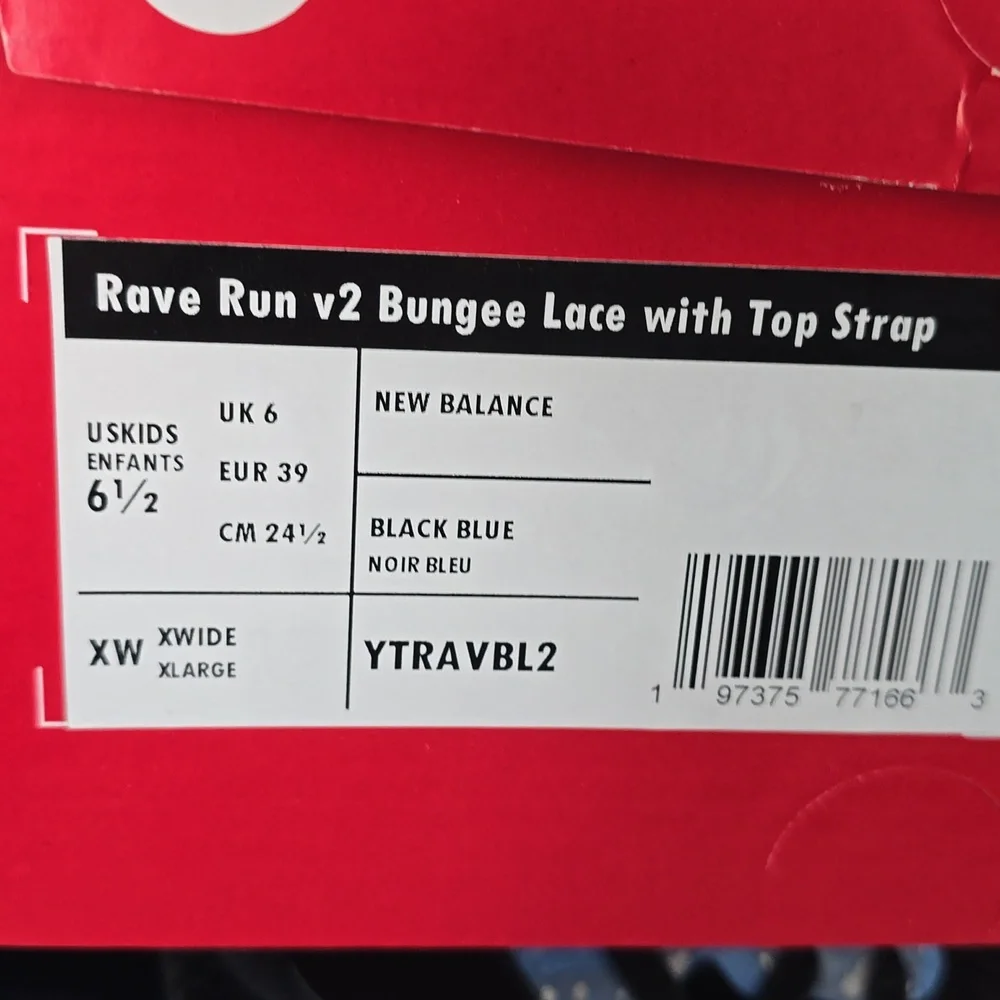 New Balance Rave Run V2 Bungee Lace With Top Strap Wide Shoes - Picture 11 of 12